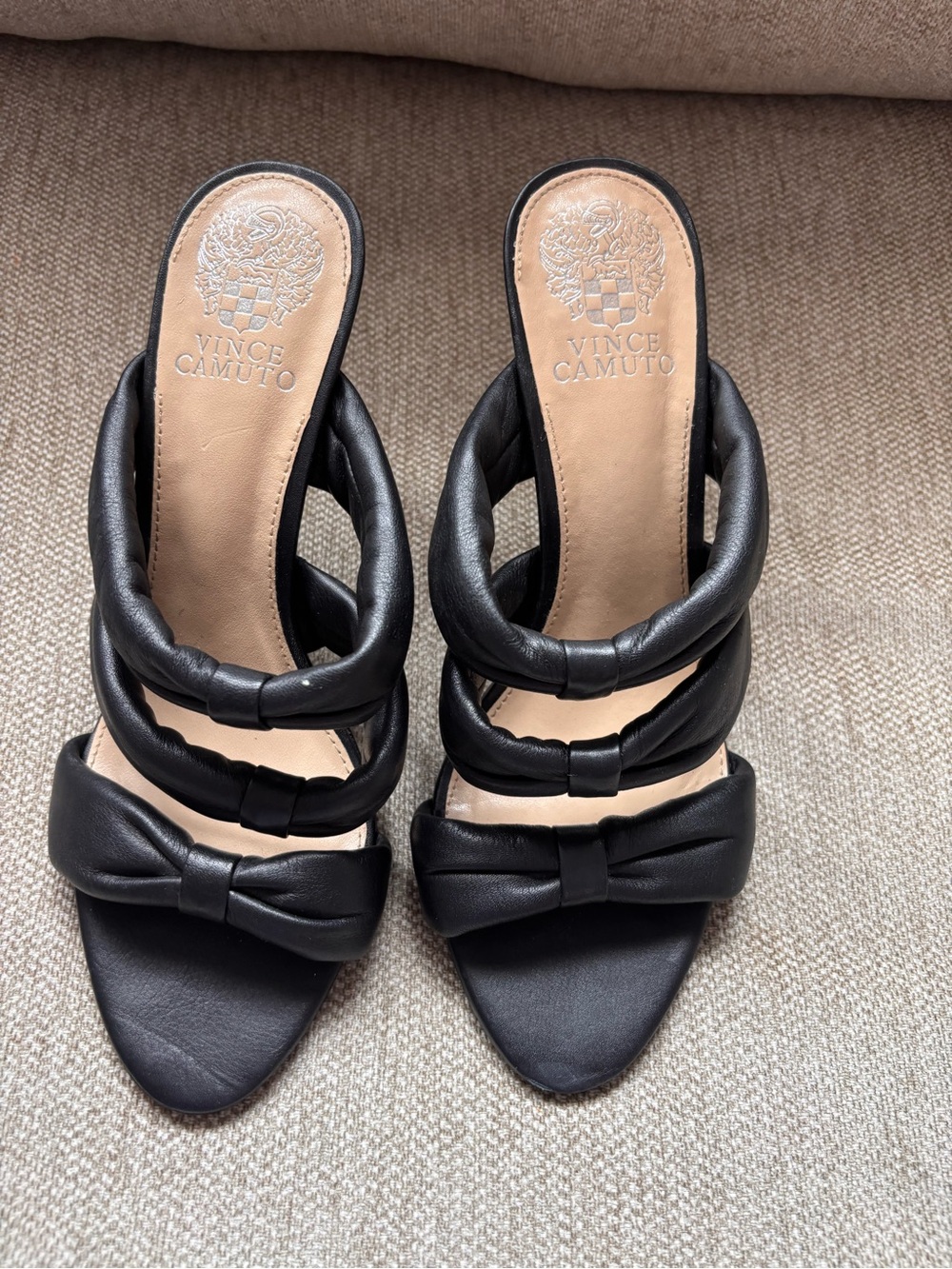 Vince Camuto Black Leather Strappy Open Toe Mule Stiletto Heels Slip On 8